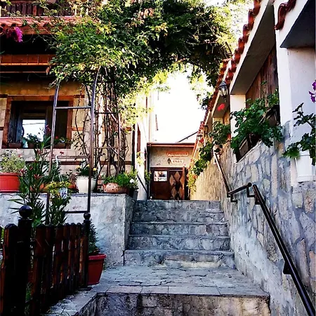Mitiova
